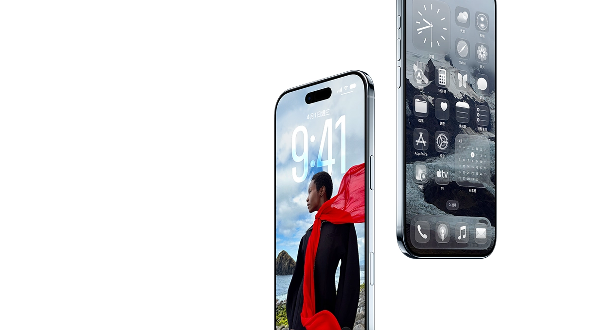 兩部 iPhone Air 裝置以傾斜角度漂浮在空中，一部顯示鎖定畫面，另一部則顯示主畫面以及地圖、音樂和 Apple TV 等 app。